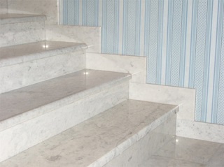 Лестницы из мрамора