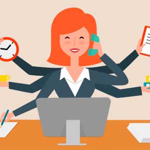 Директор филиала в Островце